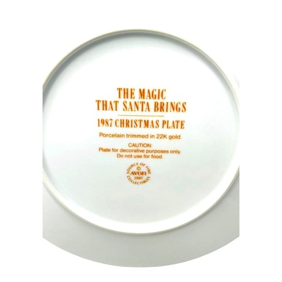 Avon 1987 Christmas Plate "The Magic That Santa Brings" KInd and Jolly Santa - Picture 5 of 11